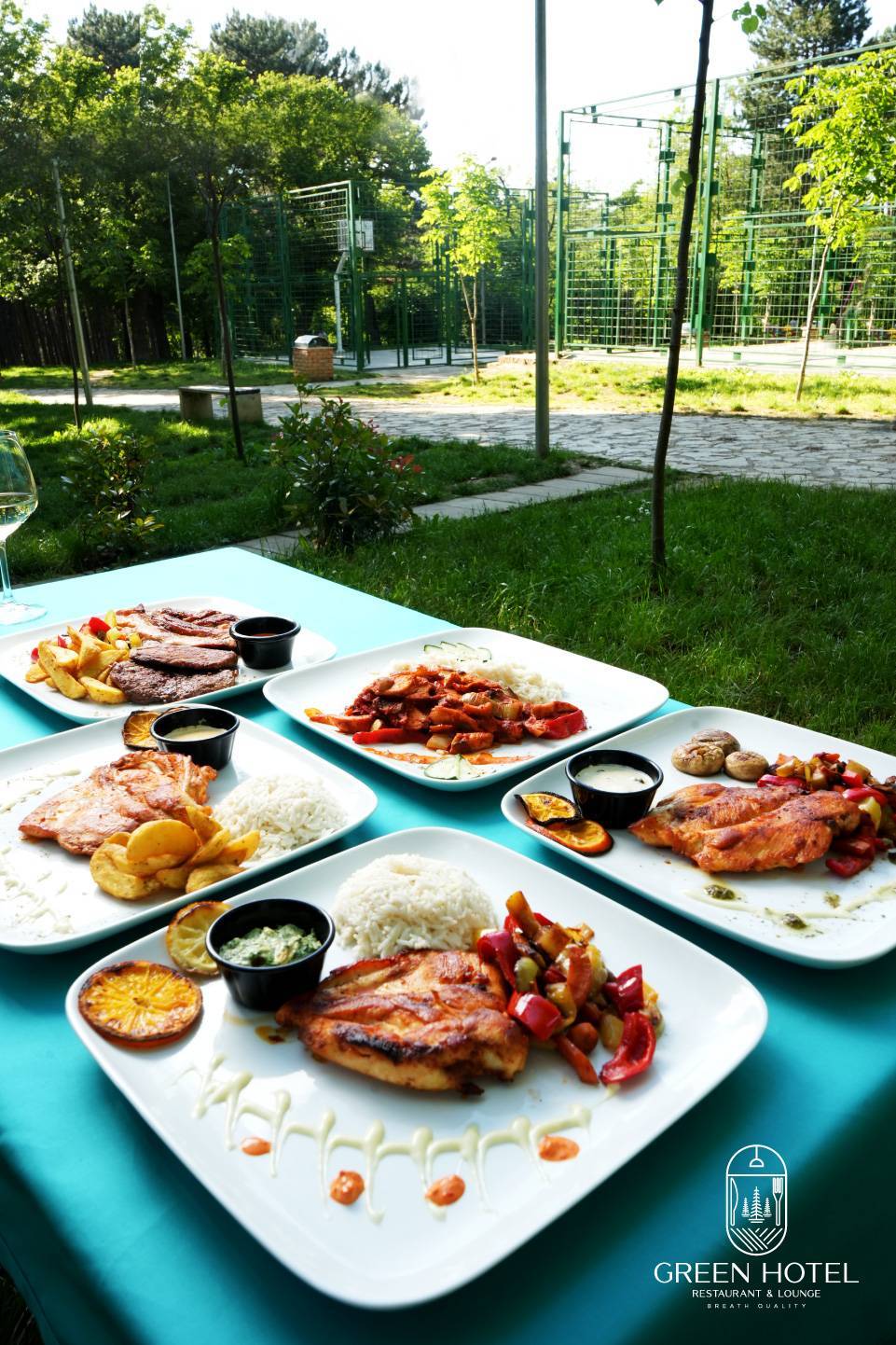 Green Lounge & Restaurant photo 4