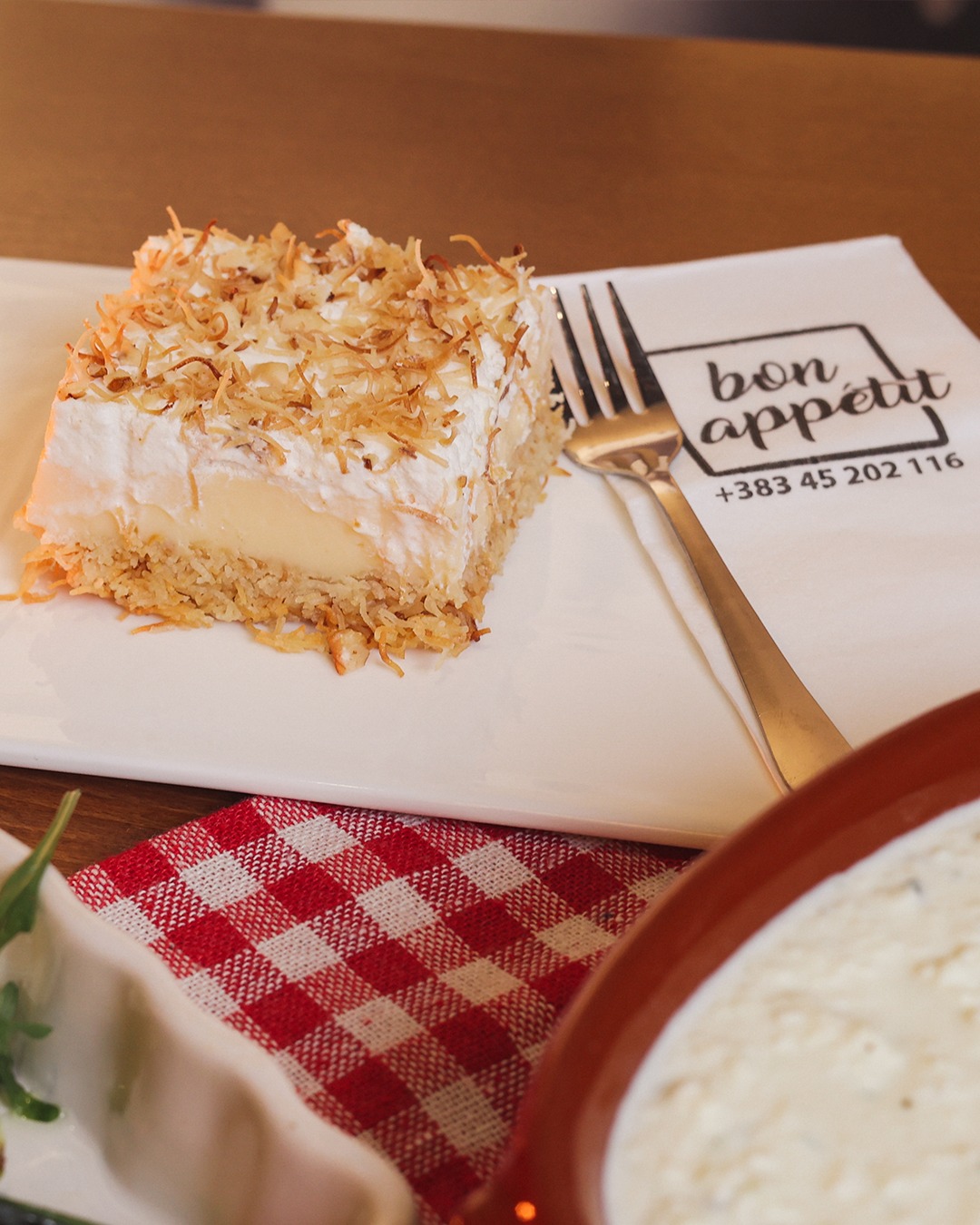 BonAppetit Lounge photo 6