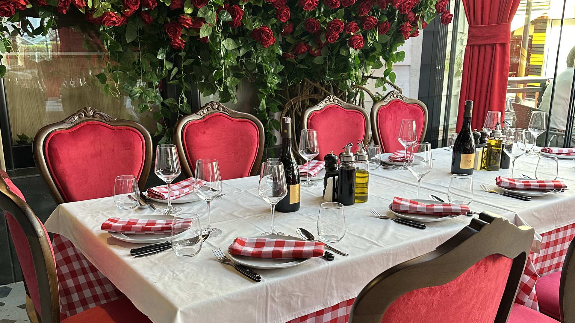Albanezi Restaurant