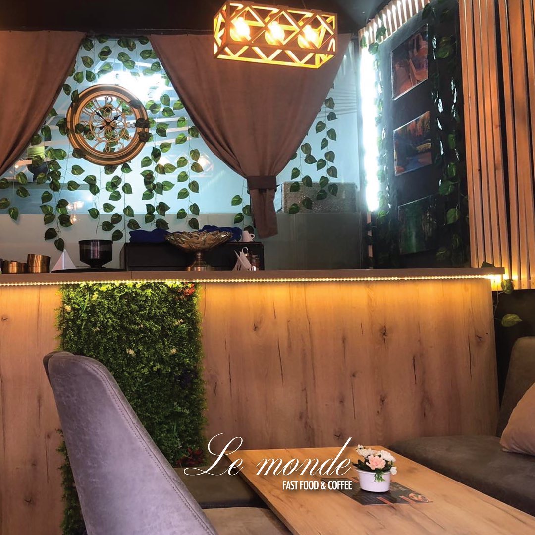 Le Monde Fast Food & Coffee photo 4