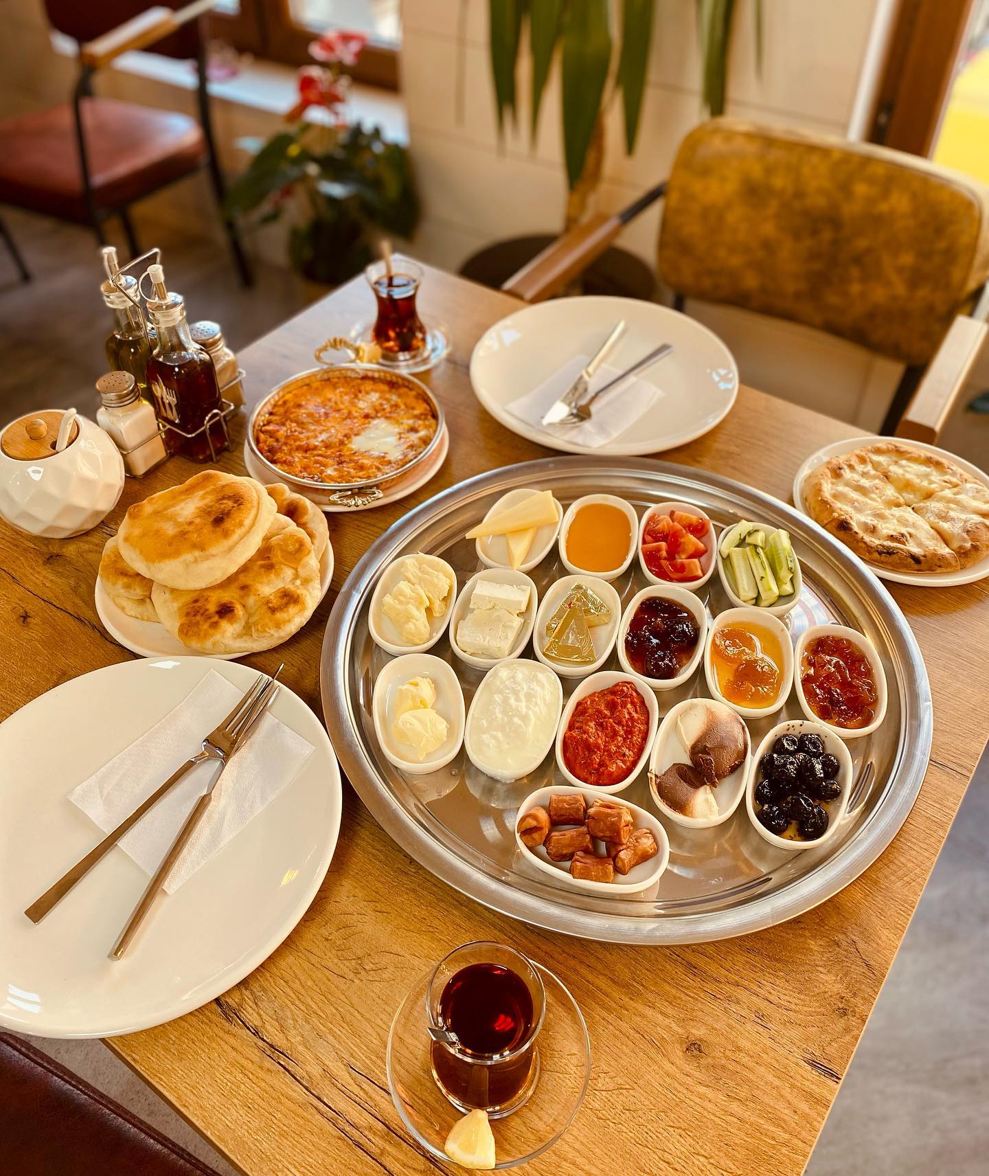 Tava Food