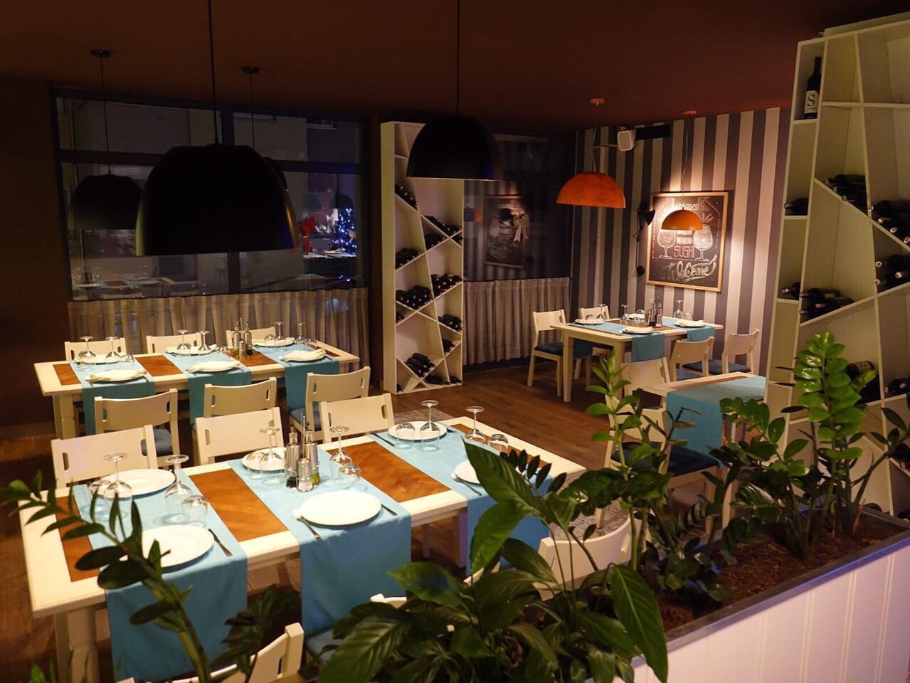 Gold Fish Restaurant photo 4