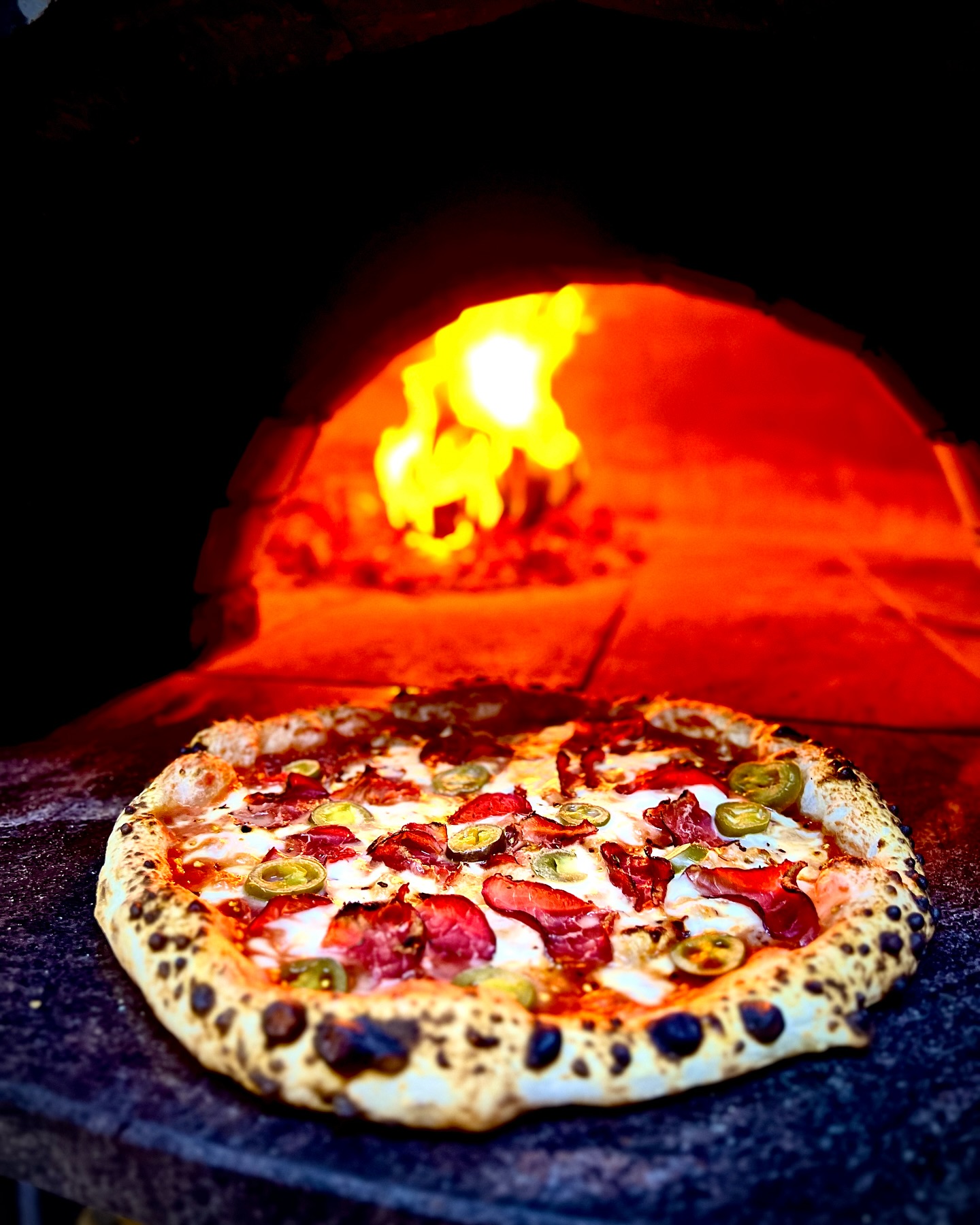 La Napoletana Pizzeria